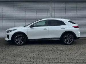 Kia XCeed 1.4 T-GDI Platinum Edition *LED*NAVI*PANO* Bild 5