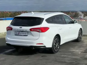 Ford Focus 1.5TDCI*Titanium*Automatik*LED*ACC*PDC Bild 3