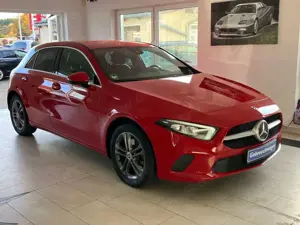 Mercedes-Benz A 220 7G-DCT MBUX Urban Progressive