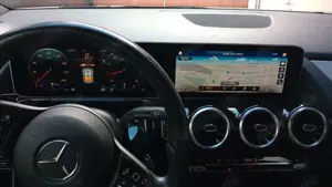 Mercedes-Benz B 180 Auto 1.HD Navi Rückf Spurh Totw Scheckheft Bild 3