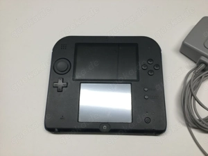 Nintendo 2DS Konsole Blau Schwarz mit Netzteil Bild 2