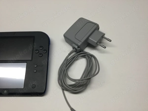Nintendo 2DS Konsole Blau Schwarz mit Netzteil Bild 3