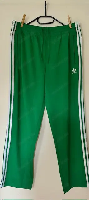 Original adidas-Trainingshose (neu)