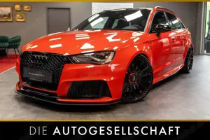 Audi RS3 2.5 TFSI quattro*MTM*LED*SCHALENSITZE*PANO*