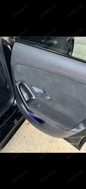 Mercedes-Benz CLA 200 AMG-Line