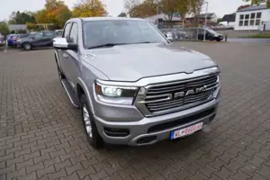 Dodge RAM 5,7 Laramie  ~4x4~Leder~LED~AHK~ Bild 2