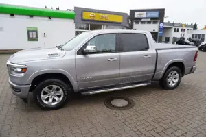 Dodge RAM 5,7 Laramie  ~4x4~Leder~LED~AHK~ Bild 5