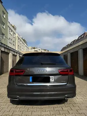 Audi A6 Avant 3.0 TDI quattro S tronic Bild 3