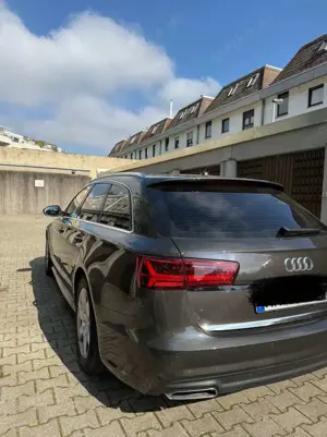 Audi A6 Avant 3.0 TDI quattro S tronic Bild 2