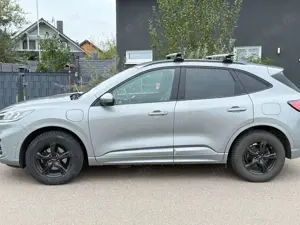 Ford Kuga Bild 1