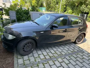 BMW 116 116i Bild 1