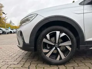 Volkswagen Taigo Style TSi DSG Navi Matrix ACC Bild 2