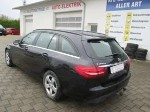 Mercedes-Benz C 200 T d G-Tronic Plus, Navi Bild 2