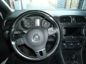 Volkswagen Golf Cabriolet Golf Cabrio 1.6 TDI Life Bild 2