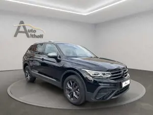 Volkswagen Tiguan Allspace 1.5 TSI Move 1.HAND AHK KAM NAV