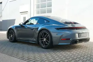 Porsche 992 Carrera T SportDesign/Carbonräder/4Sitz/Bose Bild 5