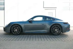 Porsche 992 Carrera T SportDesign/Carbonräder/4Sitz/Bose Bild 4