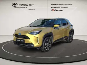 Toyota Yaris Cross Hybrid FWD Team Deutschland Navi 360 Kamera LED El