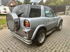 Toyota RAV 4 Special 4x4 Fun Breitbau 2.Hd 119tkm Automatik Bild 5