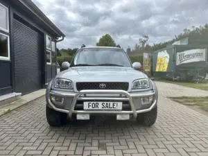 Toyota RAV 4 Special 4x4 Fun Breitbau 2.Hd 119tkm Automatik Bild 3