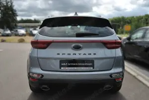 Kia Sportage 1.6 T-GDI 2WD DCT Black Edition Bild 4