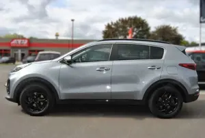 Kia Sportage 1.6 T-GDI 2WD DCT Black Edition Bild 3