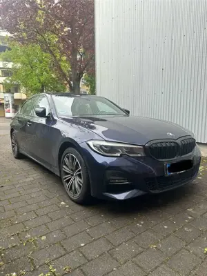 BMW 330 BMW 330e M-Paket | Tansanitblau