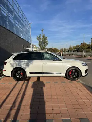 Audi SQ7 4.0 TDI quattro tiptronic Bild 2