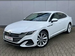 Volkswagen Arteon R-Line eHybrid/LED/AHK/Virtual/Navi/SHZ