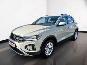 Volkswagen T-Roc TSI DSG Life AHK+Navi+Klimaaut+virtCP+ParkAss+LED+ Bild 2