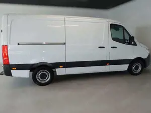 Mercedes-Benz Sprinter Bild 4