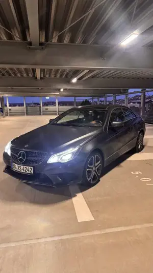 Mercedes-Benz E 350 BlueTEC Coupe 7G-TRONIC
