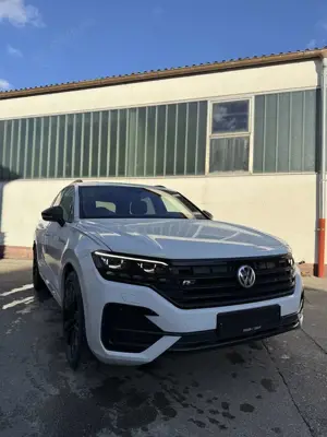 Volkswagen Touareg 3.0 V6 TDI; GARANTIE BIS 28.10.26 Bild 3