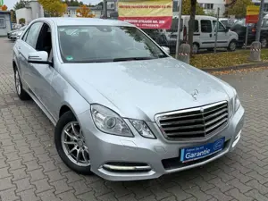 Mercedes-Benz E 200 CGI E-Klasse Lim.BlueEfficiency*AVANTGARDE