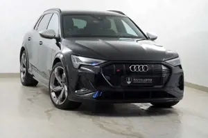 Audi e-tron S quattro Headup Kamera LED Memory 22 Zol