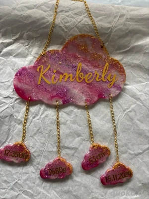 Personalisierte Geburtswolke aus Epoxidharz