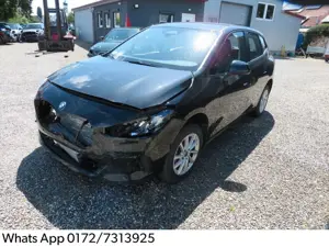 BMW 218 i Active Tourer  Airbag alle zu Motor läuft