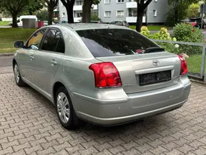 Toyota Avensis Avensis 2.0 VVT-i Automatik Sol Bild 3