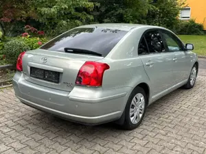 Toyota Avensis Avensis 2.0 VVT-i Automatik Sol Bild 4