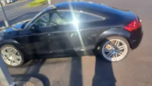 Audi TT Coupe 1.8 TFSI Bild 2