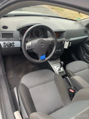 Opel Astra  Bild 9