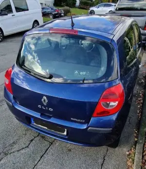 Renault Clio Clio 1.6 16V Edition Dynamique Bild 2