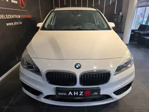 BMW 220 Bild 2