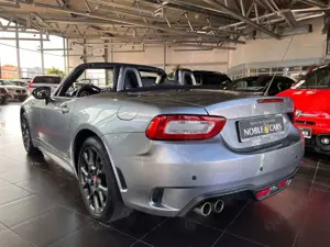 Abarth 124 Spider BOSE LEDER ALU Bild 5