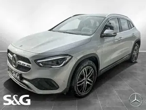 Mercedes-Benz GLA 220 d 4M Progressive RüKam+MBUX+Pano+18+AHK