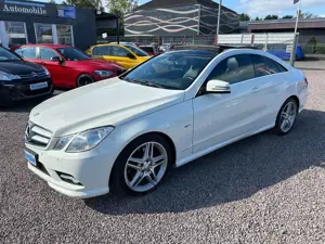 Mercedes-Benz E 220 CDI Coupe *AMG Sport Paket+Panorama*