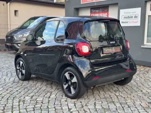 smart forTwo forTwo Kamera Navi LED Tempomat Android Auto Bild 5
