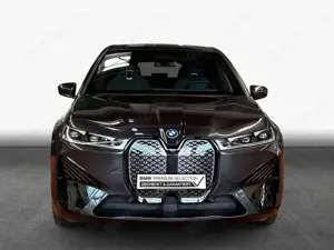 BMW iX xDrive40 *H/K*AHK* Bild 4