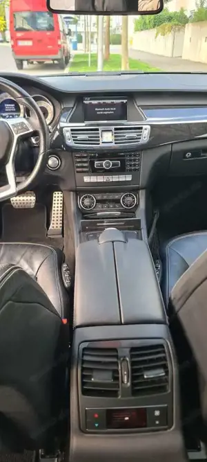 Mercedes-Benz CLS 350 CLS 350 CDI DPF 4Matic BlueEFFICIENCY 7G-TRONIC