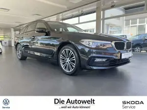 BMW 520 d Touring xDrive AUT Sport Line NAVI LED BT Klima